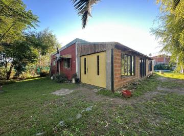 Casa · 132m² · 4 Ambientes · 2 Cocheras · Venta Casa 4 Ambientes en San Vicente