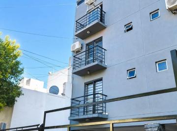 Departamento · 34m² · 2 Ambientes · 1 Cochera · Venta Depto 2 Ambientes Castelar Apto Credito