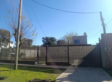 Casa · 250m² · 4 Ambientes · Venta Casa Multifamiliar Merlo