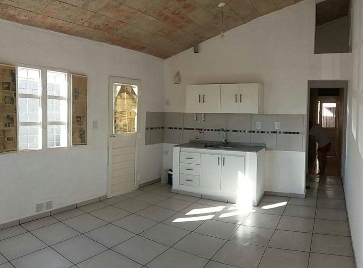 Casa · 56m² · 4 Ambientes · 1 Cochera