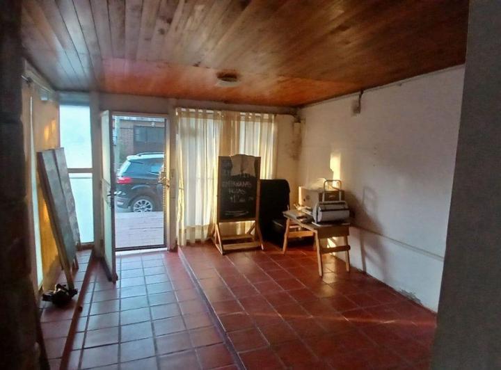 Casa · 204m² · 7 Ambientes · 1 Cochera
