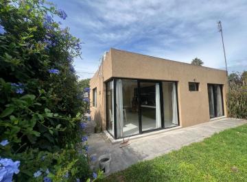 Casa · 50m² · 3 Ambientes · Venta Casa 3 Ambientes de Vicenzo Grande Pilar