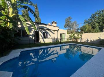 Casa · 126m² · 4 Ambientes · 2 Cocheras · Venta Casa 4 Ambientes Montecarlo Pilar