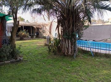 Casa · 56m² · 3 Ambientes · 1 Cochera · Venta Casa 2 Dorm. Country 16 Pueblo Esther