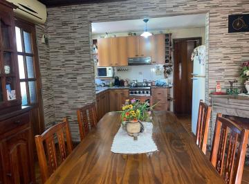 PH · 80m² · 3 Ambientes · PH en Venta - 3 Ambtes - 80 m. Remedios de Escalada