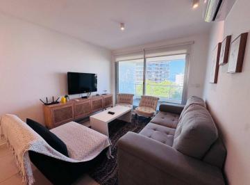 Departamento · 72m² · 3 Ambientes · 1 Cochera · Depto 2 Dorm Alquiler Invernal en Punta del Este