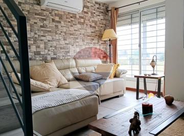 Casa · 62m² · 4 Ambientes · 1 Cochera · Venta de Vivienda 3 Dorm. en Pando