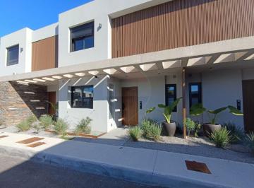 Casa · 100m² · 4 Ambientes · 2 Cocheras · Venta Casa Dúplex, 3 Dorm., Carrasco Norte