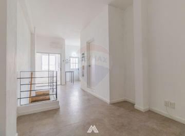 Departamento · 48m² · 2 Ambientes · Venta Apartamento de 1 Dormitorio Centro C/renta