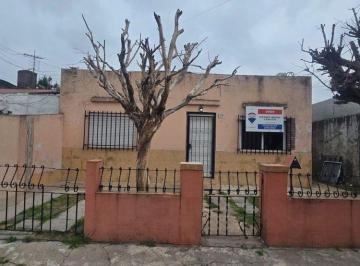 Casa · 120m² · 4 Ambientes · Venta Casa Ideal Inver Zona Indust/galpones/multif