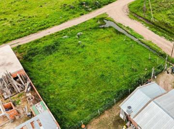Terreno · 596m² · 2 Lotes a La Venta, Barrio Oro Verde. Oportunidad!