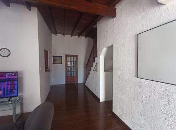Casa · 161m² · 6 Ambientes · 1 Cochera · Casa 6 Ambientes en Venta en El Talar C/ Jardin