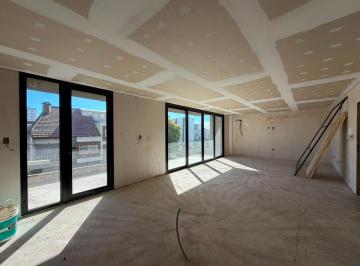 Departamento · 132m² · 4 Ambientes · 1 Cochera · Venta Piso a Estrenar con Financiacion 19 de Mayo