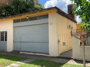 Casa · 241m² · 4 Ambientes · 2 Cocheras · Venta Casa 4 Amb en Hurlingham C/ Local y Garage