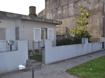Casa · 55m² · 2 Ambientes · Venta Casa 2amb o Terreno (Lote Propio de 10x20)