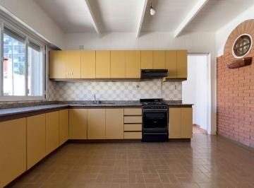 PH · 197m² · 6 Ambientes · Venta PH 6amb Muy Luminoso Balcón Terraza Quincho
