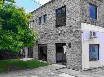 Oficina comercial · 300m² · Oficinas en Venta Sobre Ruta 8, Pilar
