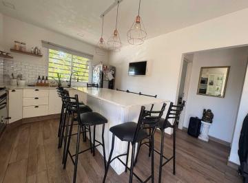 PH · 146m² · 7 Ambientes · Venta en Block PH Multifliar Lugano Garage/terraza