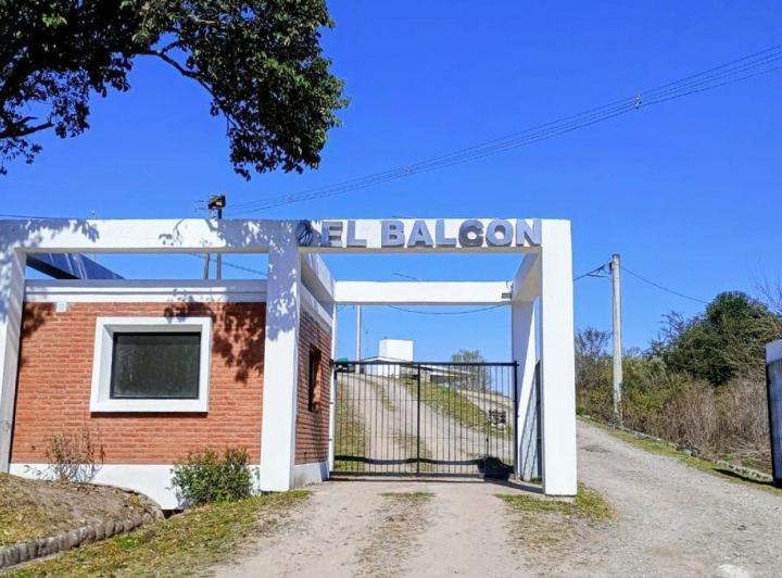 Terreno · 1195m²