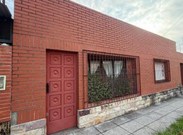 Casa · 100m² · 5 Ambientes · Casa en Venta José C. Paz
