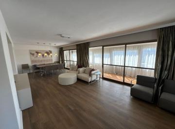 Departamento · 121m² · 4 Ambientes · 2 Cocheras · Departamento en Venta La Plata 3 Dorm.