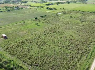 Campo · 9ha · Chacra 9 Ha con 2 Contenedores a Orillas Porvenir