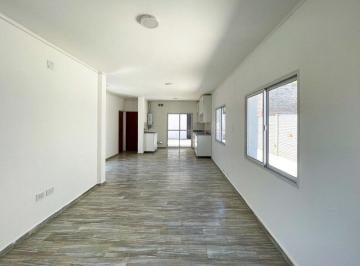 Bodega-Galpón · 375m² · Casa 2 Dorm. + Gran Galpón a Estrenar!