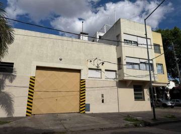Bodega-Galpón · 483m² · Venta Galpon con Departamentos Lanus Oeste