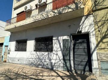 PH · 181m² · 6 Ambientes · PH en Venta, Dos Familias Villa Riachuelo
