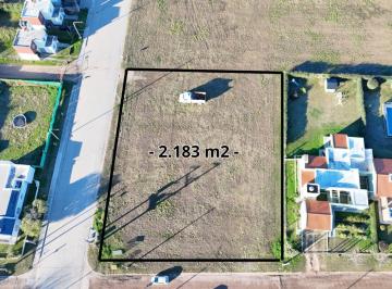 Terreno · 2183m² · Venta Lote Esquina 2183 m² Sinsacate Escritura