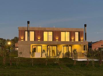 Casa de 7 ambientes, Pilar · Casa 7 Ambientes en Venta a Estrenar Barrio El Tilbury, Pilara con Jardin y Pileta