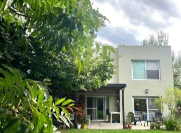 WhatsApp Image 2026-02-11 at 10.26.01 PM.jpeg · Venta - Casa en San Isidro Labrador, Villanueva - 4 Dorm. - Apto Credito Hipotecario