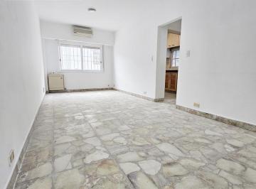 Departamento · 43m² · 2 Ambientes · Venta Departamento en Olivos - 2amb, Cocina con Comedor Diario, Muy Luminoso Apto Crédito