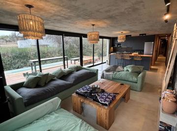 Casa de 4 ambientes, Malagueño · Casa en Venta en Valle del Golf, Malagueño 2 Dorm., Piscina y 2 Cocher