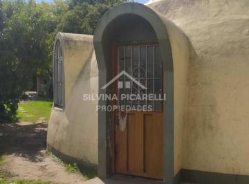 Quinta vacacional · 55m² · 3 Ambientes · Casa Quinta en Venta en Barrio Parque Sakura, Exaltación de La Cruz, G. B. a. Zona Norte