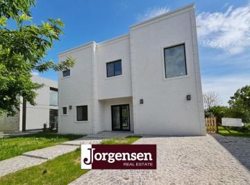 Casa de 4 ambientes, Escobar · Casa en Venta - Araucarias, Puertos