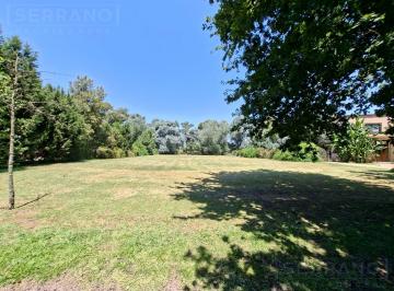 Terreno · 1950m² · Venta Terreno 1950 m² en San Joaquin, Exaltacion de La Cruz, Acepta Vehículo