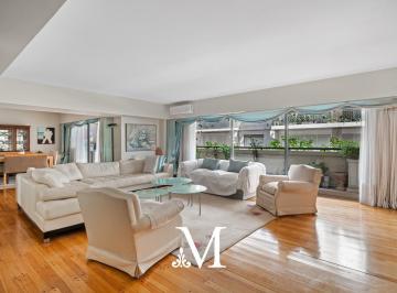 Departamento · 250m² · 5 Ambientes · 2 Cocheras · Piso 5 Ambientes, Belgrano. Al Frente, 2 Cocheras, Seg. 24hs. Amenities.