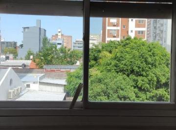 Departamento de 2 ambientes, Quilmes · Departamento en Alquiler Dos Ambientes Al Frente con Balcon Quilmes Centro con Opcion de Cochera