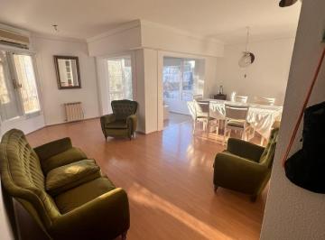 Departamento · 110m² · 4 Ambientes · 1 Cochera · Departamento - La Perla