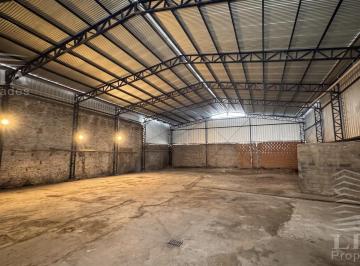 Bodega-Galpón · 1000m² · 4 Ambientes · 25 Cocheras · Galpón en Rosario