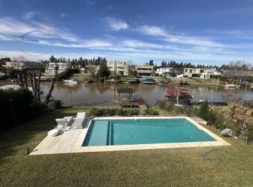 Casa · 307m² · 7 Ambientes · 6 Cocheras · Casa Venta Barrio Cerrado San Marco, Villanueva, Tigre