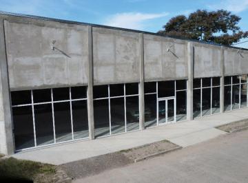 Bodega-Galpón · 1000m² · Se Alquila Amplio Galpón en Reconquista Santa Fe.