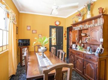 PH · 79m² · 5 Ambientes · PH 5 Amb. con Balcón y Terraza