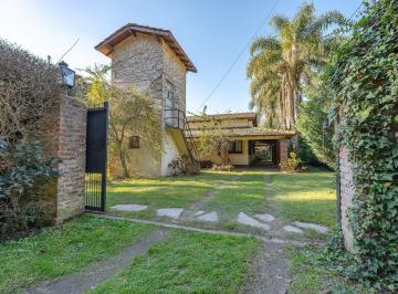 Casa · 150m² · 4 Ambientes · 2 Cocheras · Magnífico Chalet Estilo Campo en La Bota Maschwitz