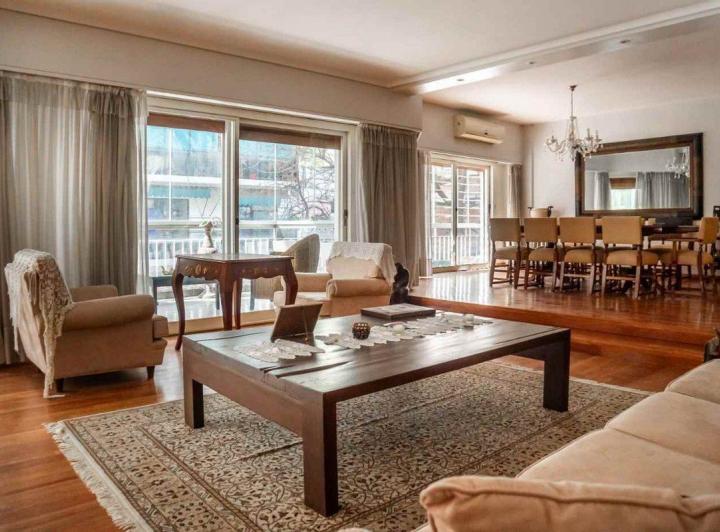 Departamento · 262m² · 4 Ambientes · 2 Cocheras