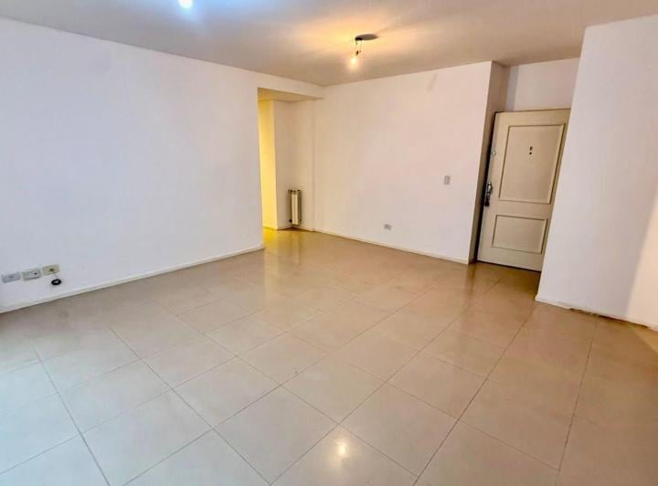 Departamento · 70m² · 2 Ambientes · 1 Cochera