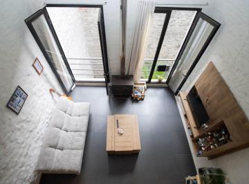 Departamento · 59m² · 2 Ambientes · Venta de Loft un Dormitorio en Ciudad Vieja