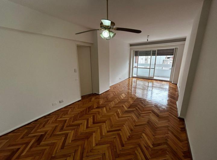 Departamento · 98m² · 5 Ambientes · 1 Cochera