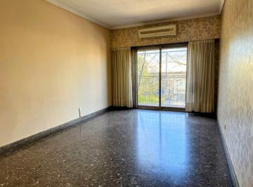 Departamento · 80m² · 4 Ambientes · 1 Cochera · Venta Depto 4 Amb C/cochera, Baulera - Mataderos
